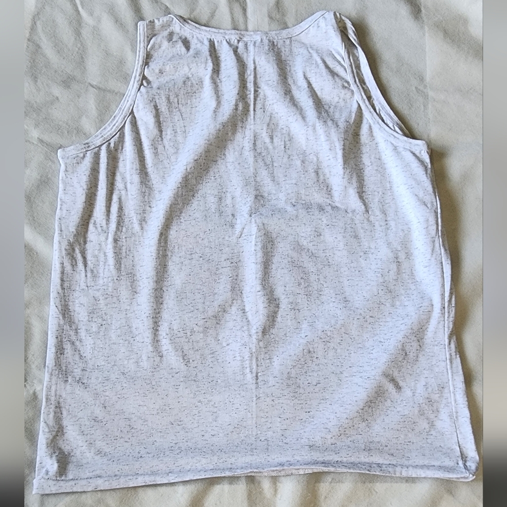 Miracle Ventrues VINTAGE Wolf Graffic Tank Top Size XL - Picture 3 of 6